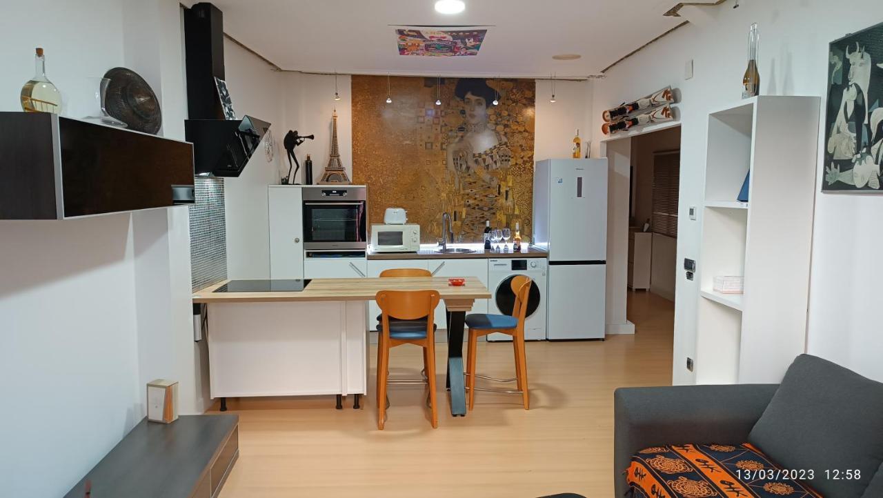 Breton Magico Apartman Logroño Kültér fotó